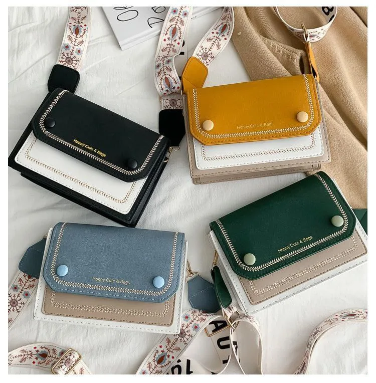 photo_2025-05-23_19-04-56.webp Most Demanding Cross body Bag DD356 - Image 1