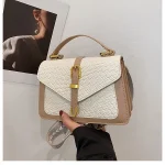 Fashionable Crossbody Bag  DD369 - Image 5