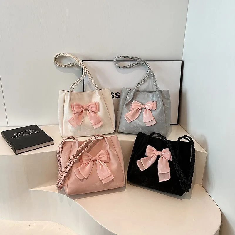 photo_2025-05-24_17-49-21.webp Fashionable Bow Shoulder Bag DD370 - Image 1