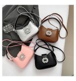 High-end Diamonds Crossbody DD391