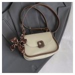 Korean Style Retro Fashion Crossbody Bag DD410 - Image 3