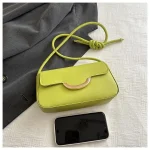 Fashionable Shoulder Bag DD381 - Image 4