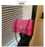 Ladies Shoulder Bag DD88 - Image 4